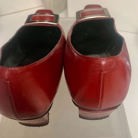 Roger Vivier red shoe from Paris France 9.5 - Picture 3 of 5